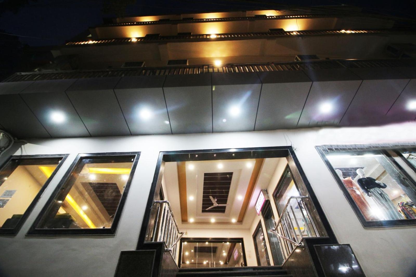 Hotel Peridot Near Igi Delhi Airport New Delhi Exterior photo